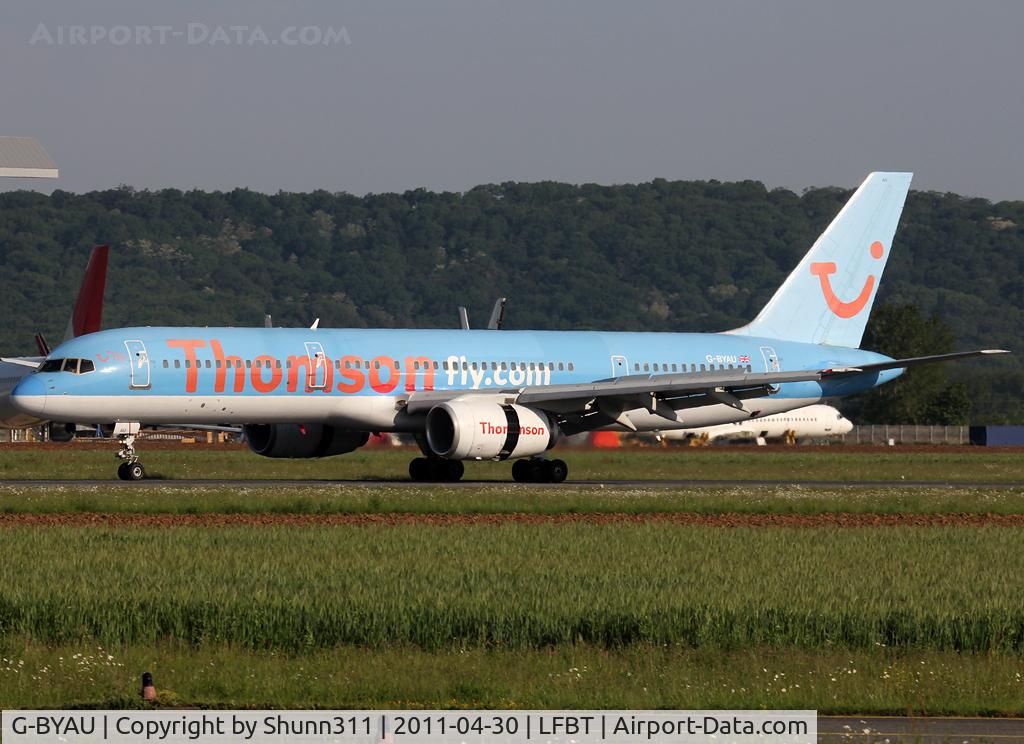 G-BYAU, 1994 Boeing 757-204 C/N 27220, Landing rwy 20