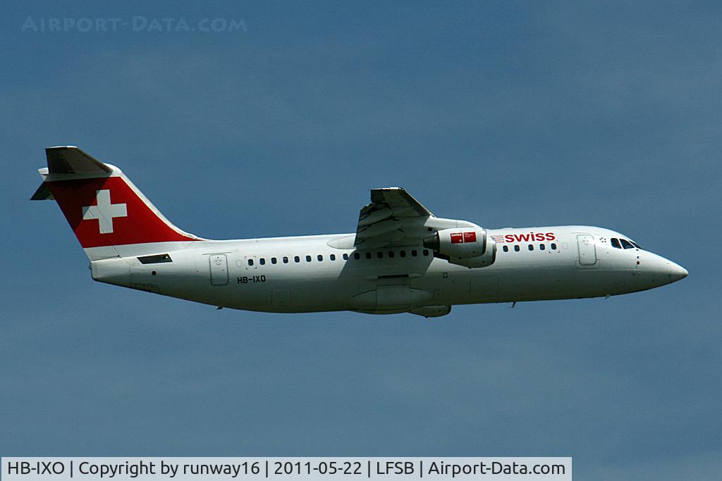 HB-JZO, 2005 Airbus A319-111 C/N 2398, Departing to Kopenhagen