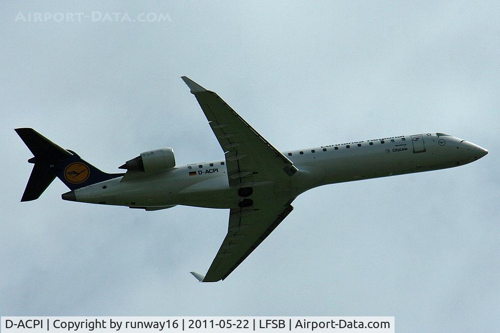 D-ACPI, 2002 Canadair CRJ-701ER (CL-600-2C10) Regional Jet C/N 10046, regular flight to MUC