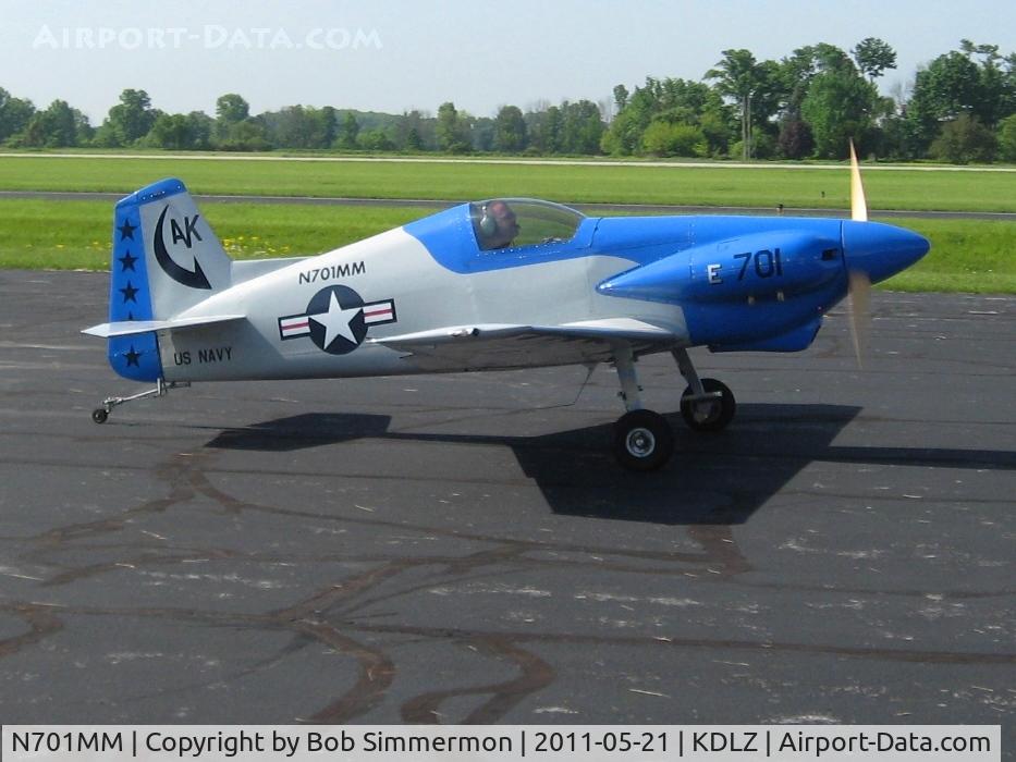 N701MM, Bushby Midget Mustang M-1 C/N M-I-2184, Departing Delaware, Ohio - EAA breakfast fly-in.