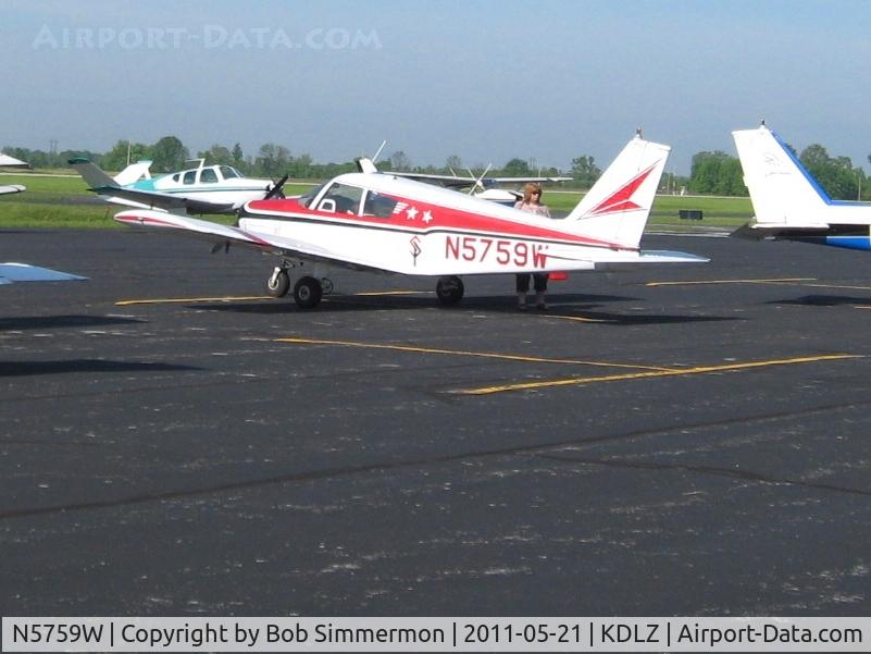 N5759W, 1964 Piper PA-28-160 Cherokee C/N 28-1529, On the ramp at Delaware, Ohio - EAA breakfast fly-in.