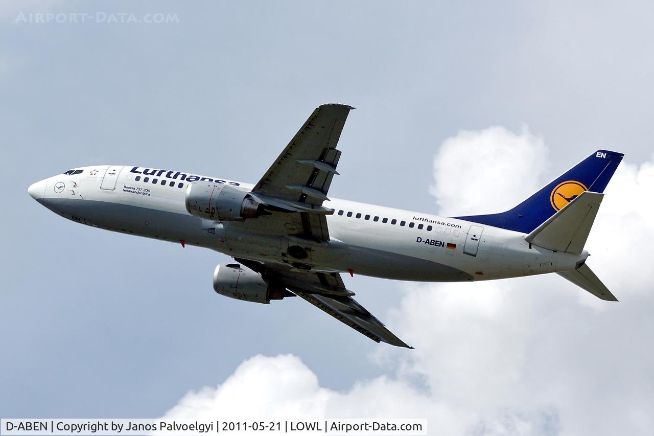D-ABEN, 1991 Boeing 737-330 C/N 26428, Lufthansa Boeing B737-330 after take off in LOWL/LNZ