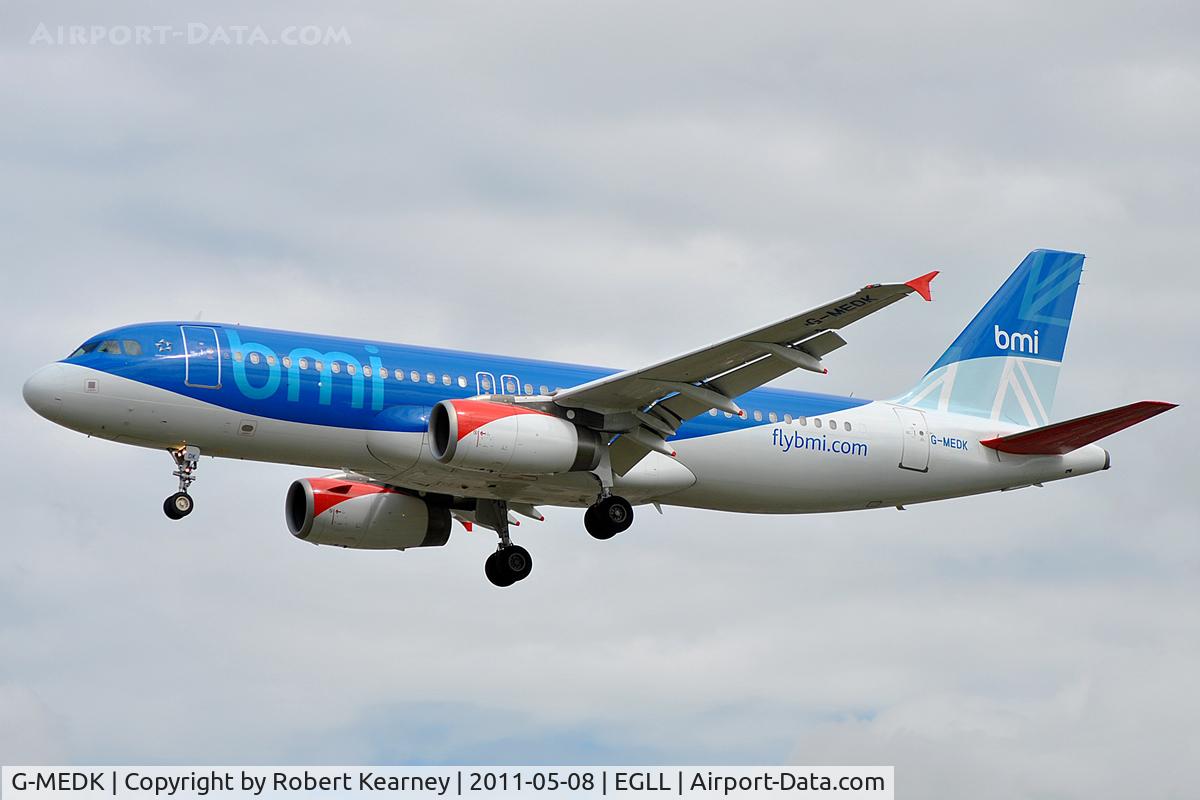 G-MEDK, 2005 Airbus A320-232 C/N 2441, Approaching r/w 27L