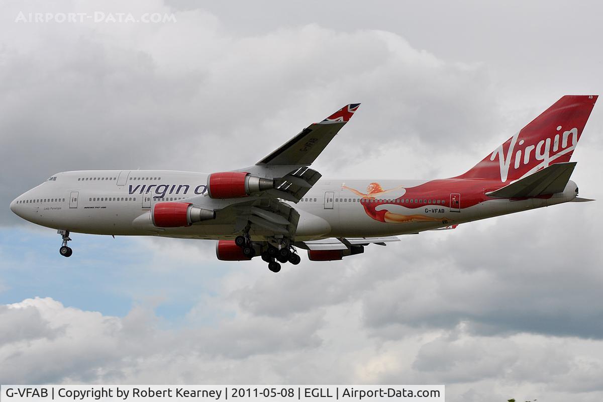 G-VFAB, 1994 Boeing 747-4Q8 C/N 24958, Approaching r/w 27L