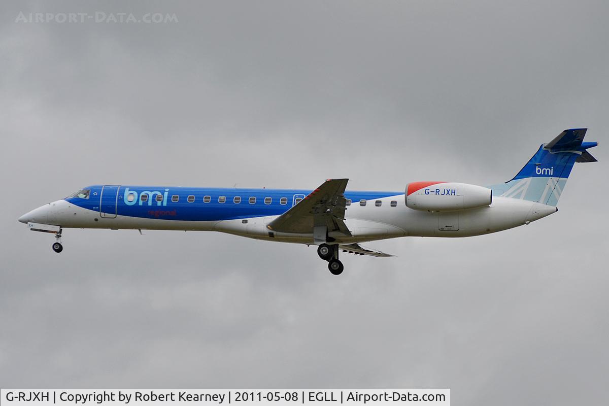 G-RJXH, 2001 Embraer EMB-145EP (ERJ-145EP) C/N 145442, Approaching r/w 27L