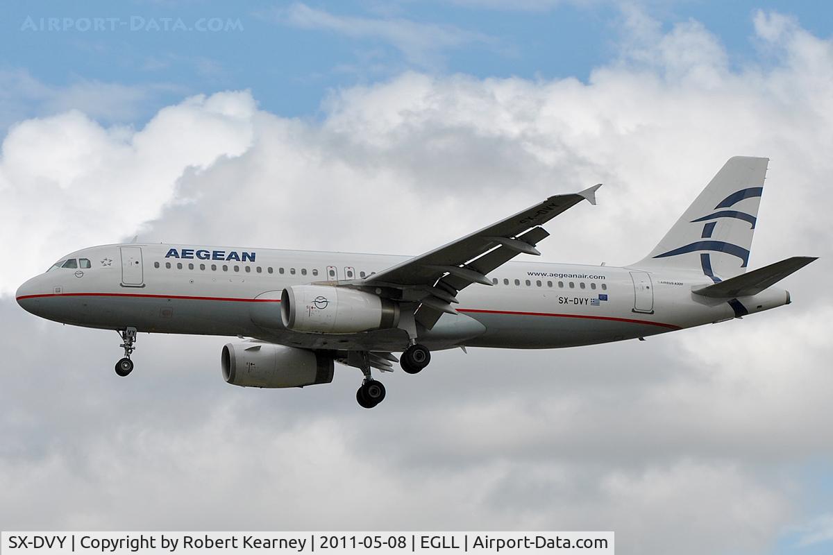 SX-DVY, 2009 Airbus A320-232 C/N 3850, Approaching r/w 27L
