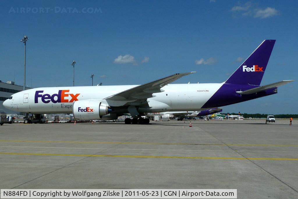 N884FD, 2010 Boeing 777-FS2 C/N 37137, visitor