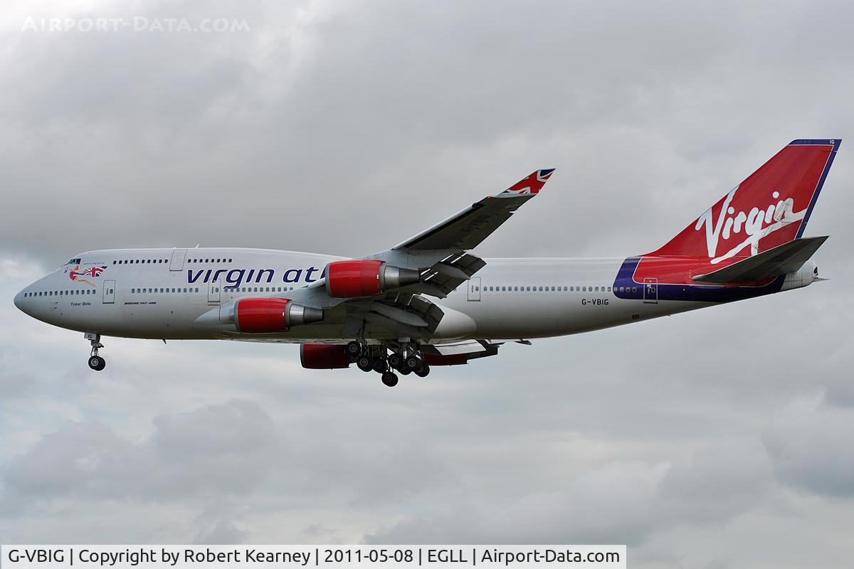 G-VBIG, 1996 Boeing 747-4Q8 C/N 26255, Approaching r/w 27L