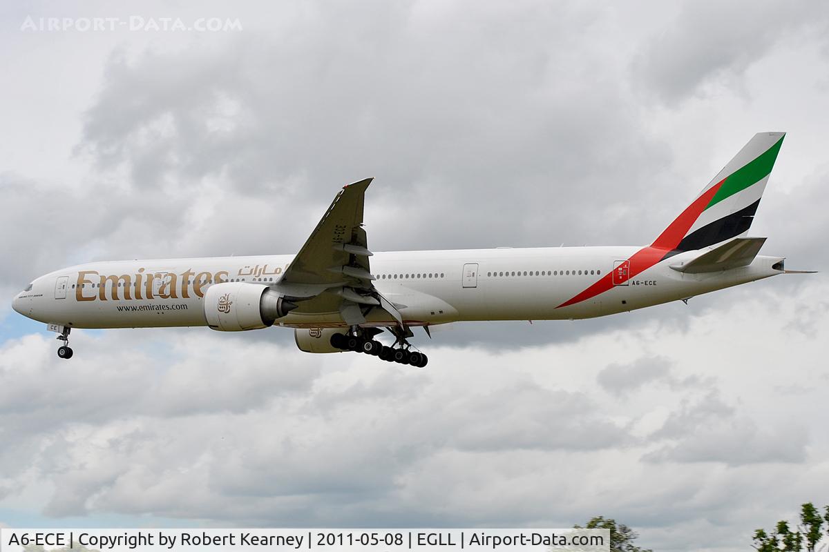 A6-ECE, 2007 Boeing 777-31H/ER C/N 35575, Approaching r/w 27L