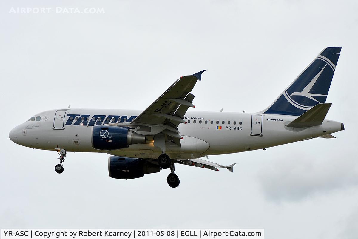 YR-ASC, 2007 Airbus A318-121 C/N 3220, Approaching r/w 27L