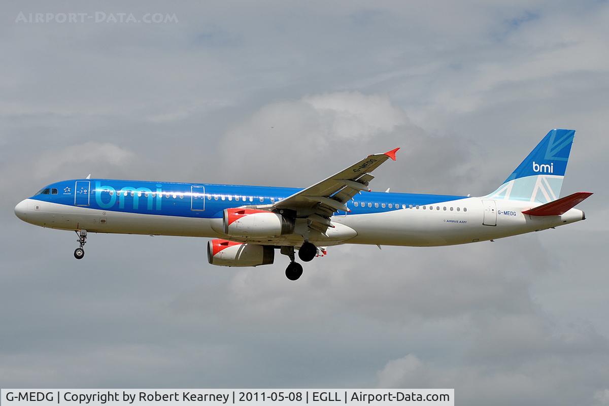 G-MEDG, 2002 Airbus A321-231 C/N 1711, Approaching r/w 27L