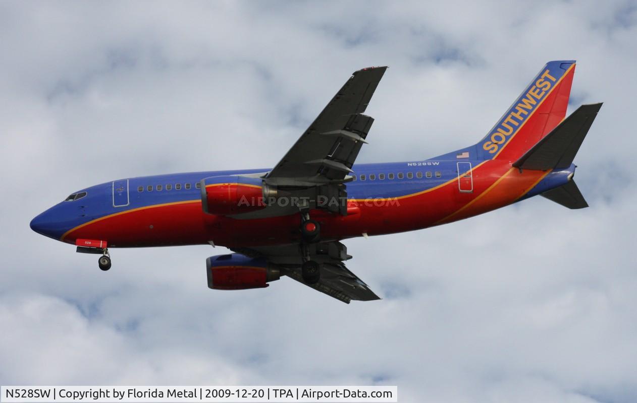 N528SW, 1992 Boeing 737-5H4 C/N 26570, Southwest 737-500