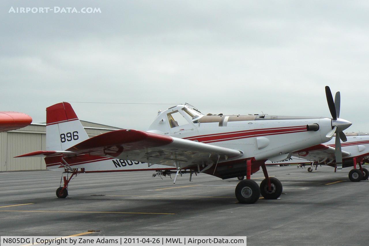 N805DG, 2003 Air Tractor AT-802A C/N 802A-0156, Single Engine Air Tanker in Texas for the Possum Kingdom Fire - At Mineral Wells Airport