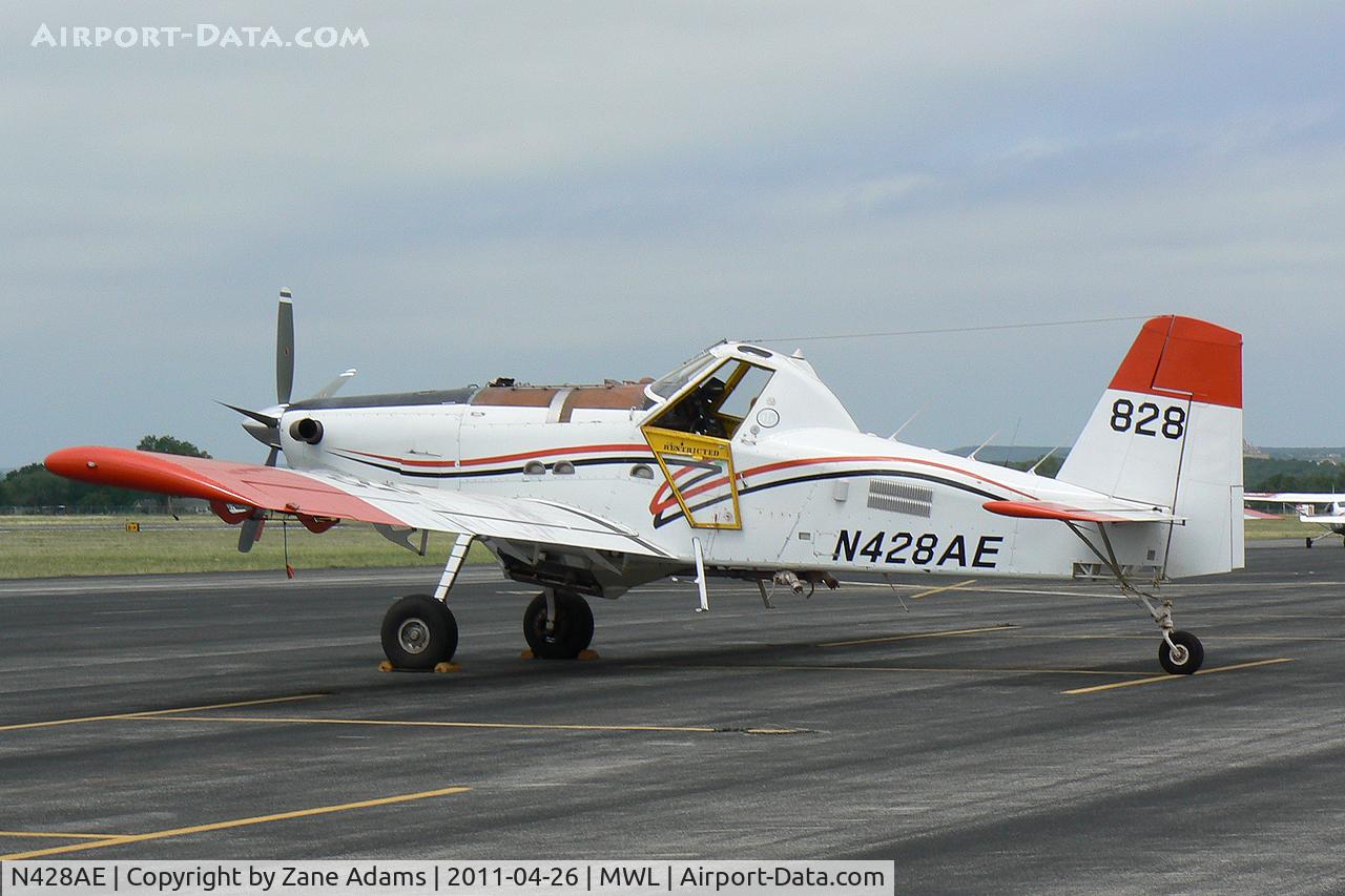 N428AE, 1997 Air Tractor AT-802A C/N 802A0052, Single Engine Air Tanker in Texas for the Possum Kingdom Fire - At Mineral Wells Airport