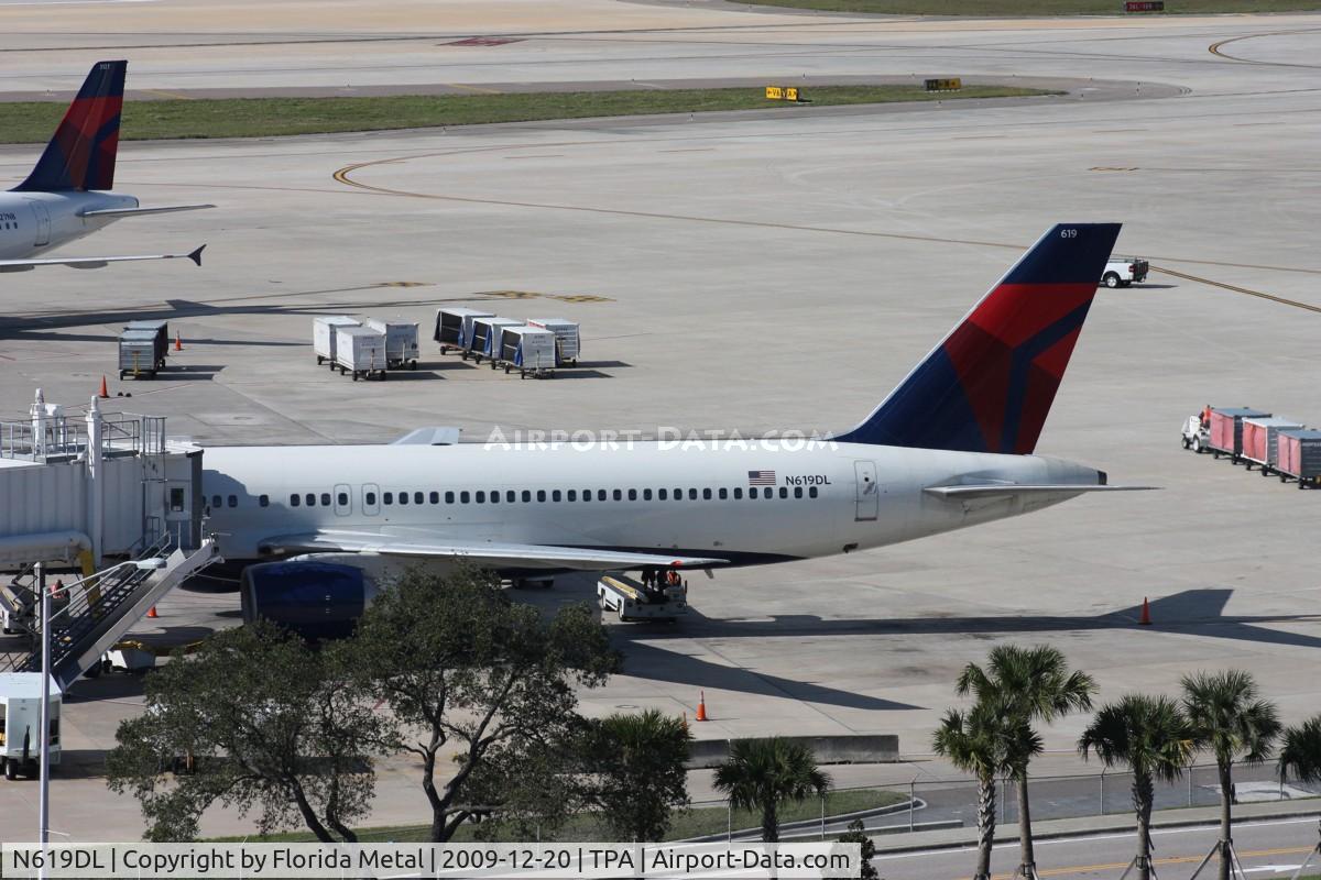 N619DL, 1986 Boeing 757-232 C/N 22909, Delta 757