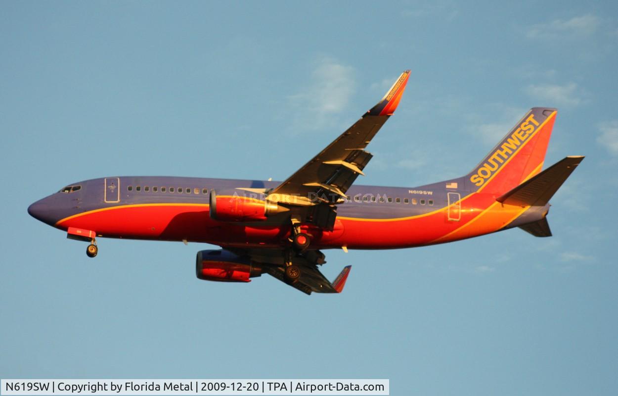 N619SW, 1995 Boeing 737-3H4 C/N 28035, Southwest 737