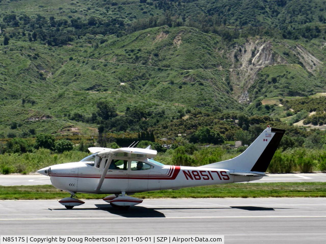 N8517S, 1965 Cessna 182H Skylane C/N 18256617, 1965 Cessna 182H SKYLANE, Continental O-470 230 Hp, takeoff roll Rwy 04