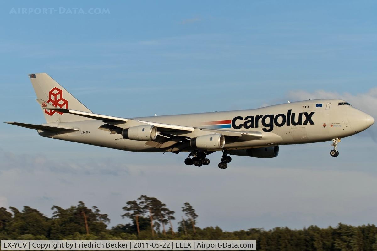 LX-YCV, 2008 Boeing 747-4R7F/SCD C/N 35805/1407, short final RW24