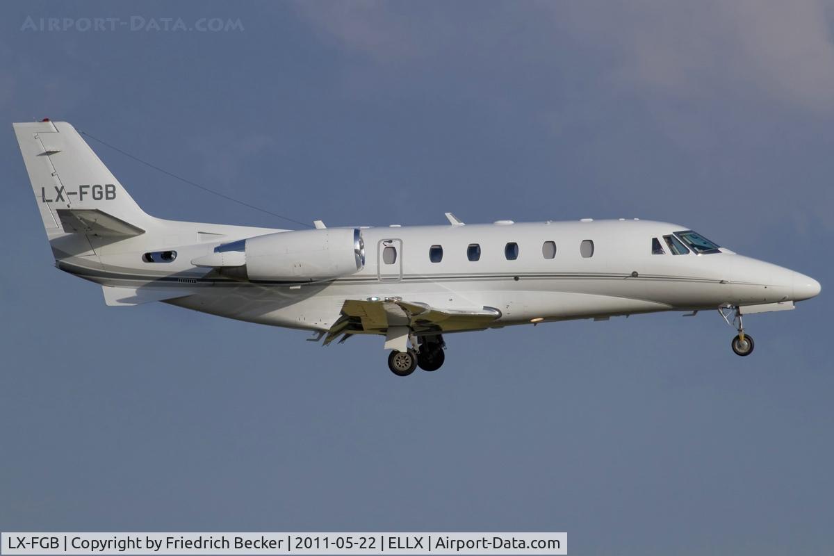LX-FGB, 2009 Cessna 560 Citation XLS+ C/N 560-6026, on final RW24