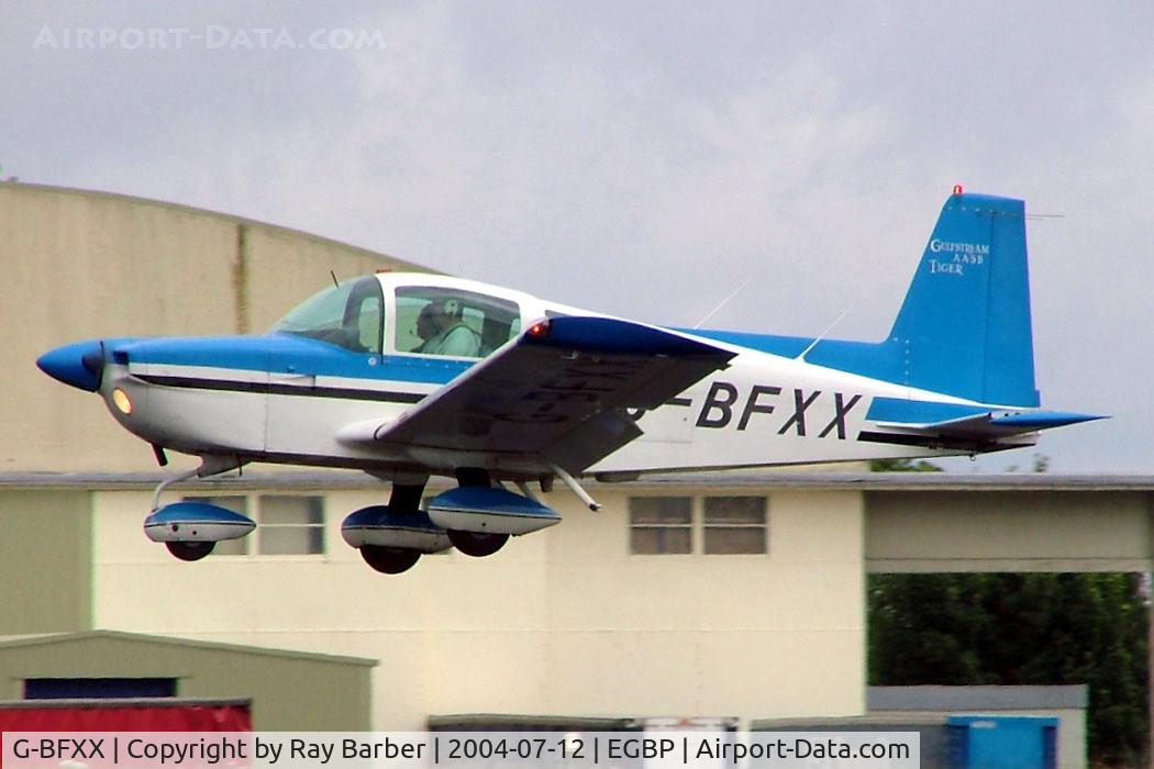 G-BFXX, 1978 Gulfstream American AA-5B Tiger C/N AA5B-0917, Grumman-American AA-5B Tiger [AA5B-0917] Kemble~G 12/07/2004