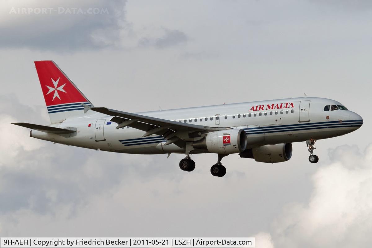 9H-AEH, 2004 Airbus A319-111 C/N 2122, on final RW14