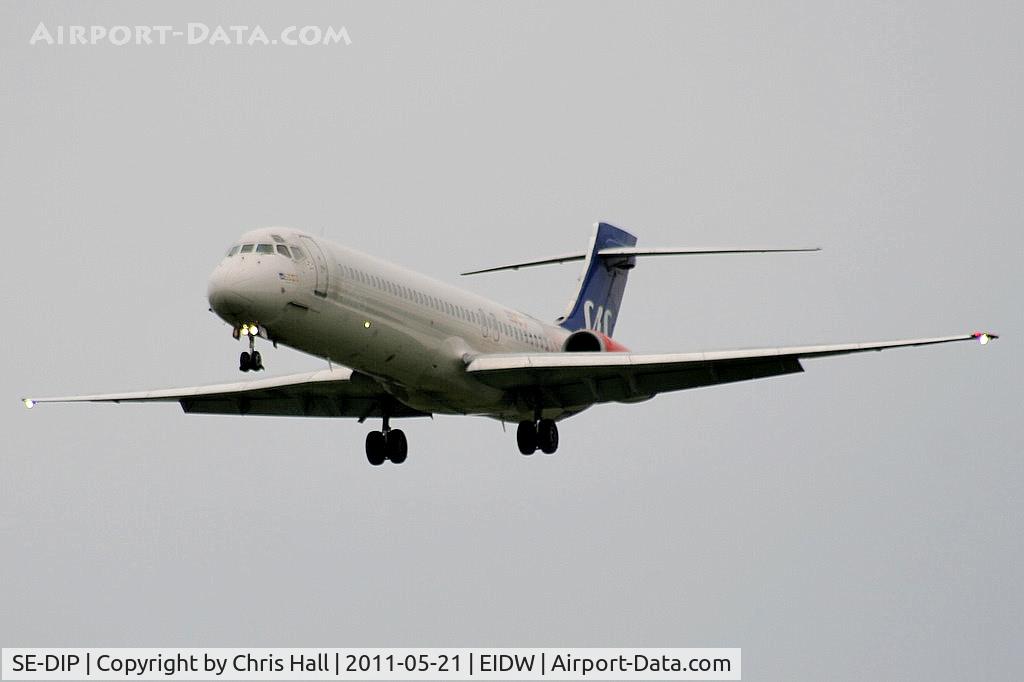 SE-DIP, 1991 McDonnell Douglas MD-87 (DC-9-87) C/N 53010, Scandinavian