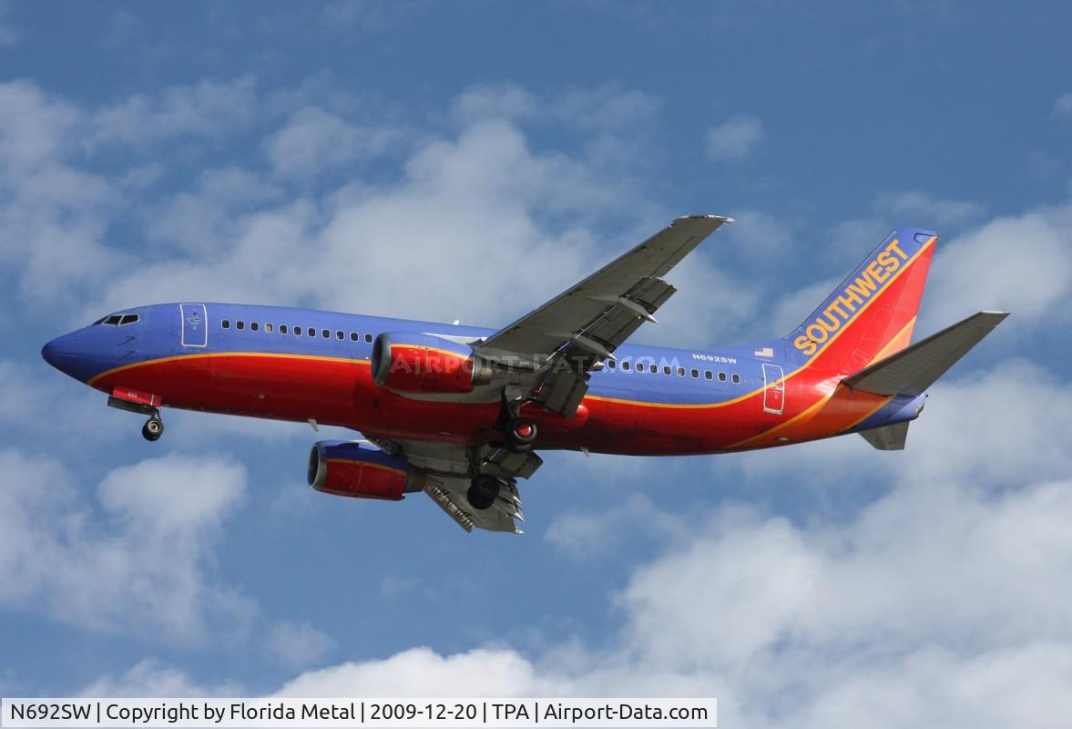 N692SW, 1985 Boeing 737-3T5 C/N 23062, Southwest 737