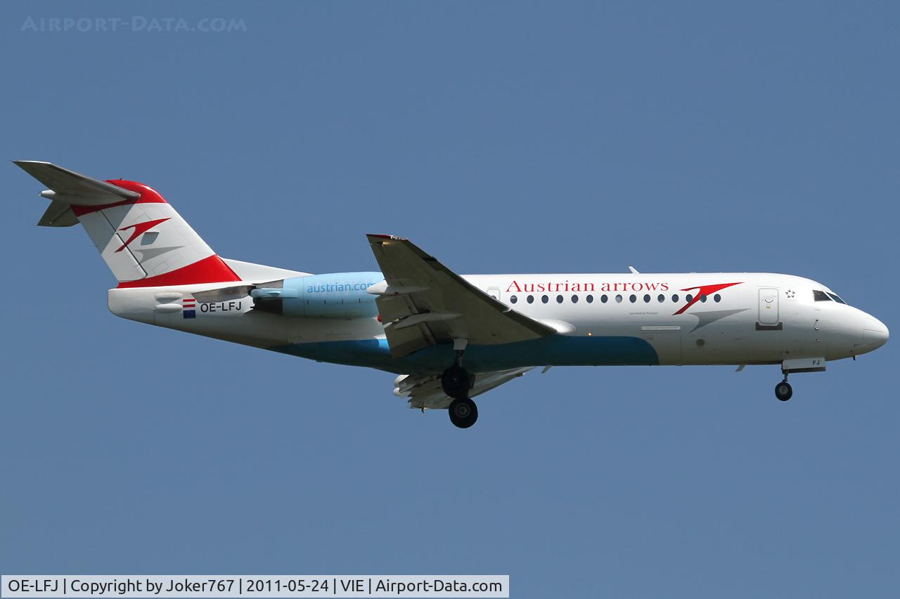 OE-LFJ, 1995 Fokker 70 (F-28-0070) C/N 11532, Austrian arrows