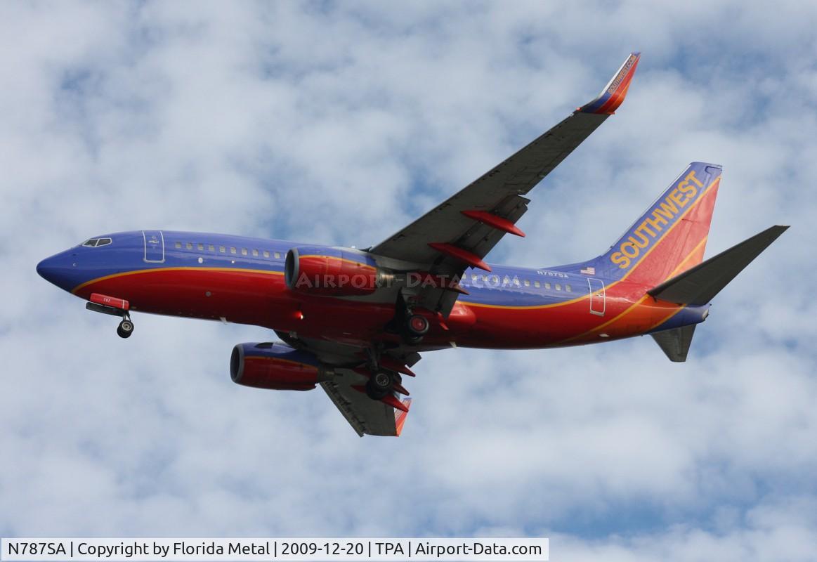 N787SA, 2000 Boeing 737-7H4 C/N 29812, Southwest 737-700