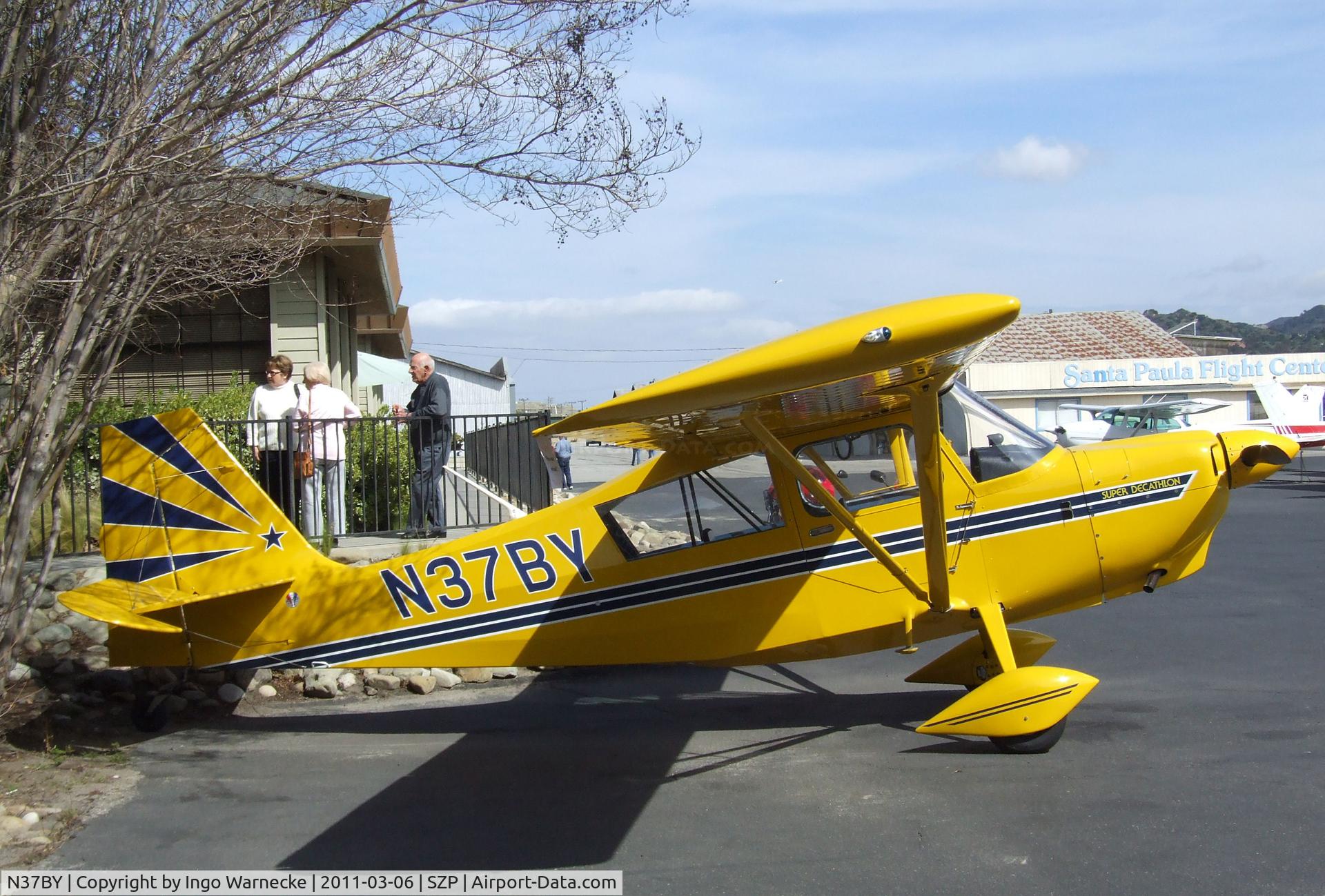 N37BY, 2004 American Champion 8KCAB Super Decathlon C/N 951-2004, American Champion 8KCAB Super Decathlon at Santa Paula airport during the Aviation Museum of Santa Paula open Sunday