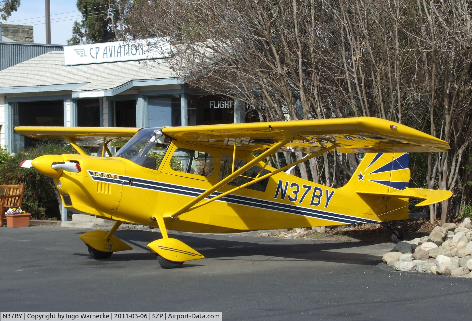 N37BY, 2004 American Champion 8KCAB Super Decathlon C/N 951-2004, American Champion 8KCAB Super Decathlon at Santa Paula airport during the Aviation Museum of Santa Paula open Sunday