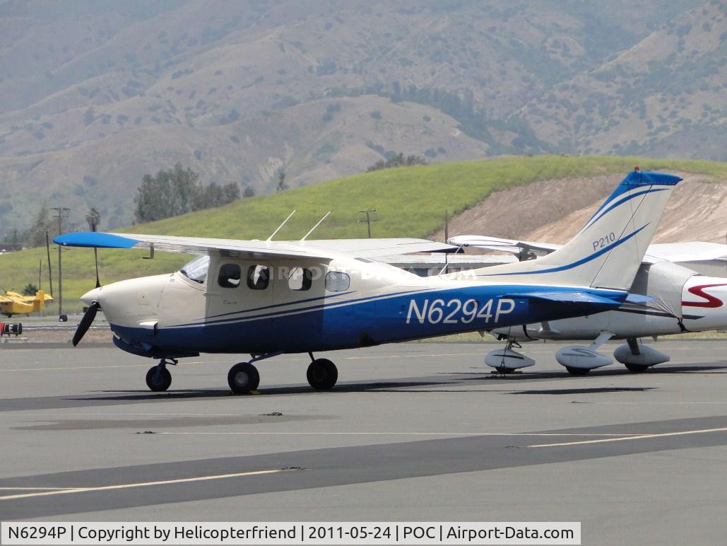N6294P, 1978 Cessna P210N Pressurised Centurion C/N P21000163, Parked in transient parking