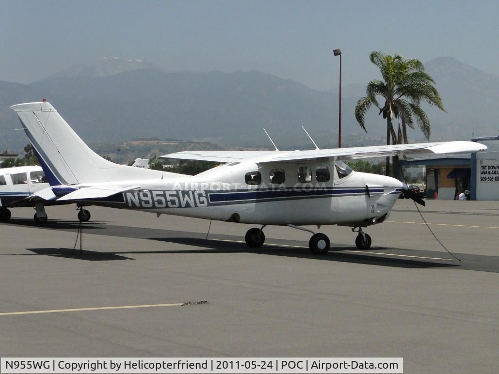N955WG, 1978 Cessna P210N Pressurised Centurion C/N P21000185, Tied down in transient parking