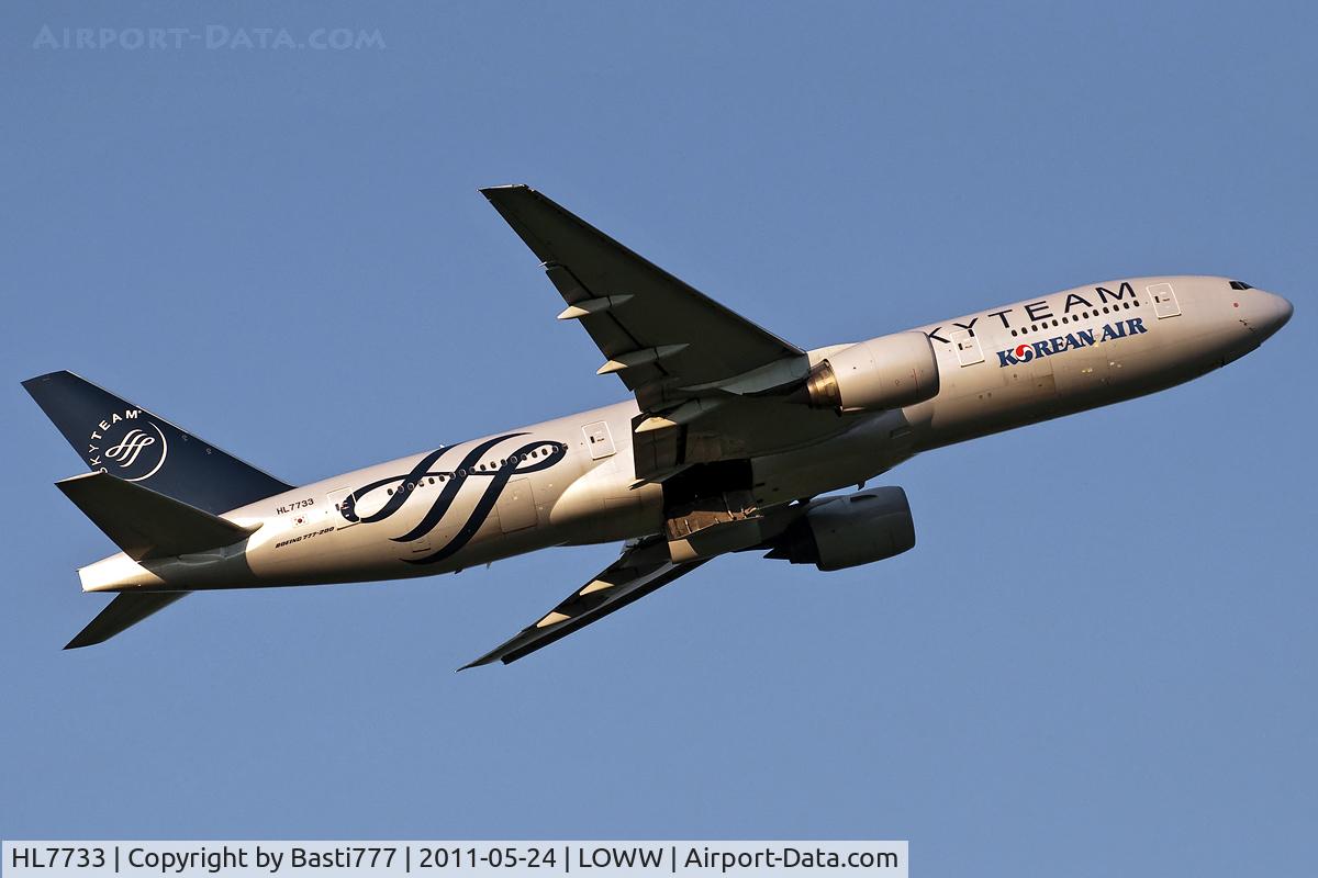 HL7733, 2005 Boeing 777-2B5/ER C/N 34206, HL7733 @Vienna