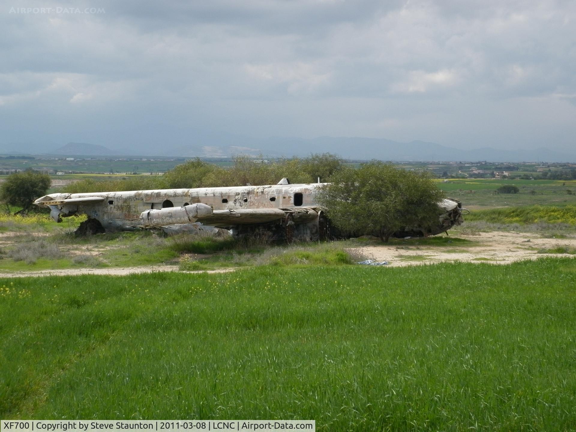 XF700, 1958 Avro 696 Shackleton MR.3/3 C/N Not found XF700, Slowly rotting in the Cyprus heat. Please note this aircraft cannot be seen by the public - NIC closed