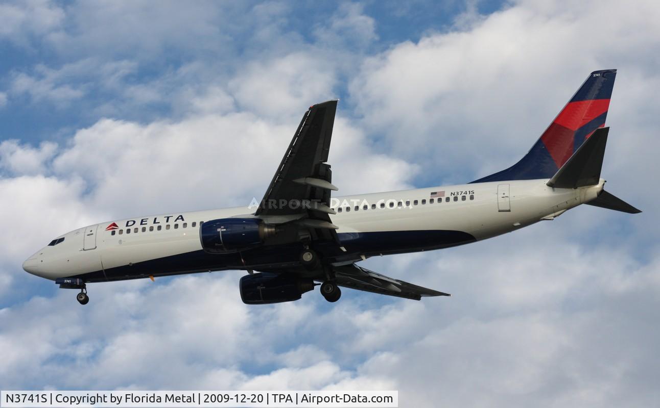 N3741S, 2001 Boeing 737-832 C/N 30487, Delta 737