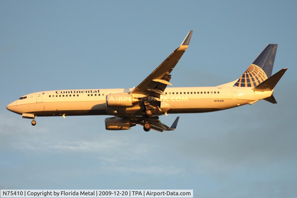 N75410, 2001 Boeing 737-924 C/N 30127, Continental