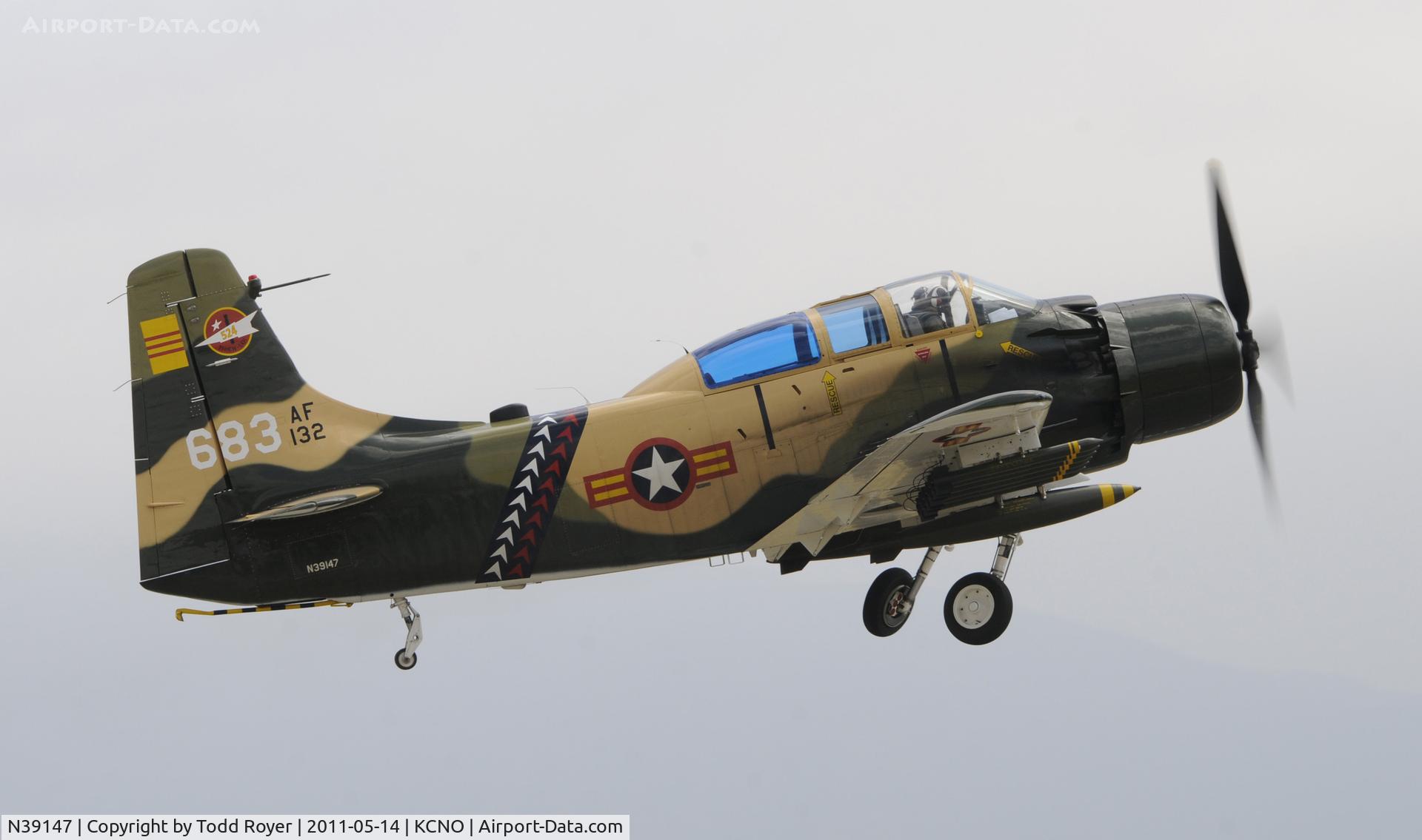 N39147, Douglas AD-5 (A-1E) Skyraider C/N 9540, Chino Airshow 2011
