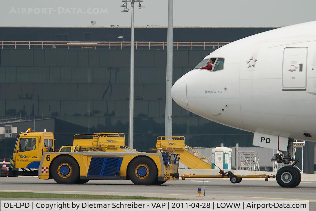 OE-LPD, 2006 Boeing 777-2Z9/ER C/N 35960, Austrian Airlines Boeing 777-200