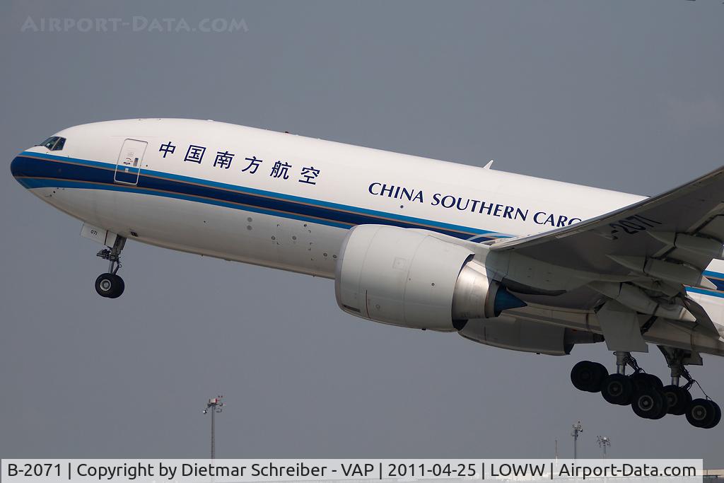 B-2071, 2009 Boeing 777-F1B C/N 37309, China Southern Boeing 777-200