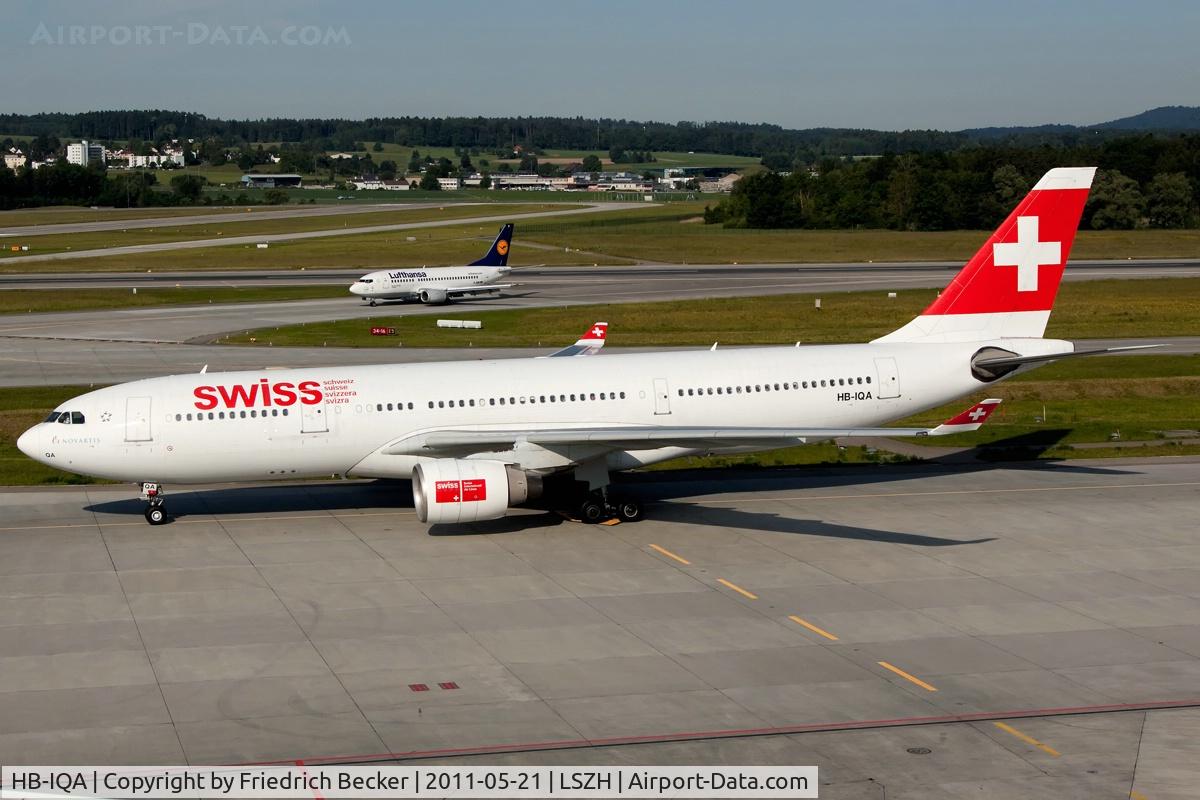 HB-IQA, 1998 Airbus A330-223 C/N 229, taxying to the gate