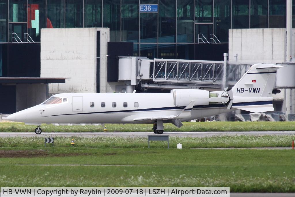 HB-VWN, 1999 Learjet 60 C/N 60-158, Reverse on!
