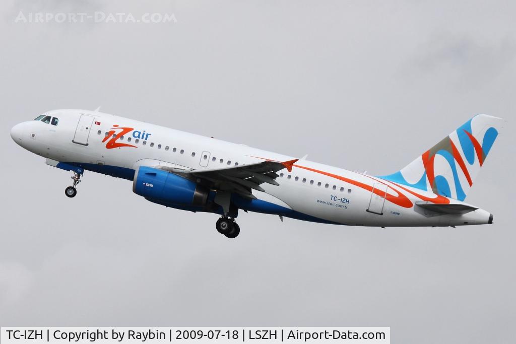 TC-IZH, 2005 Airbus A319-132 C/N 2452, strange tail art
