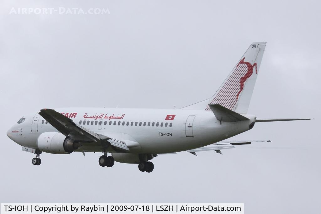 TS-IOH, 1993 Boeing 737-5H3 C/N 26640, morning arrival