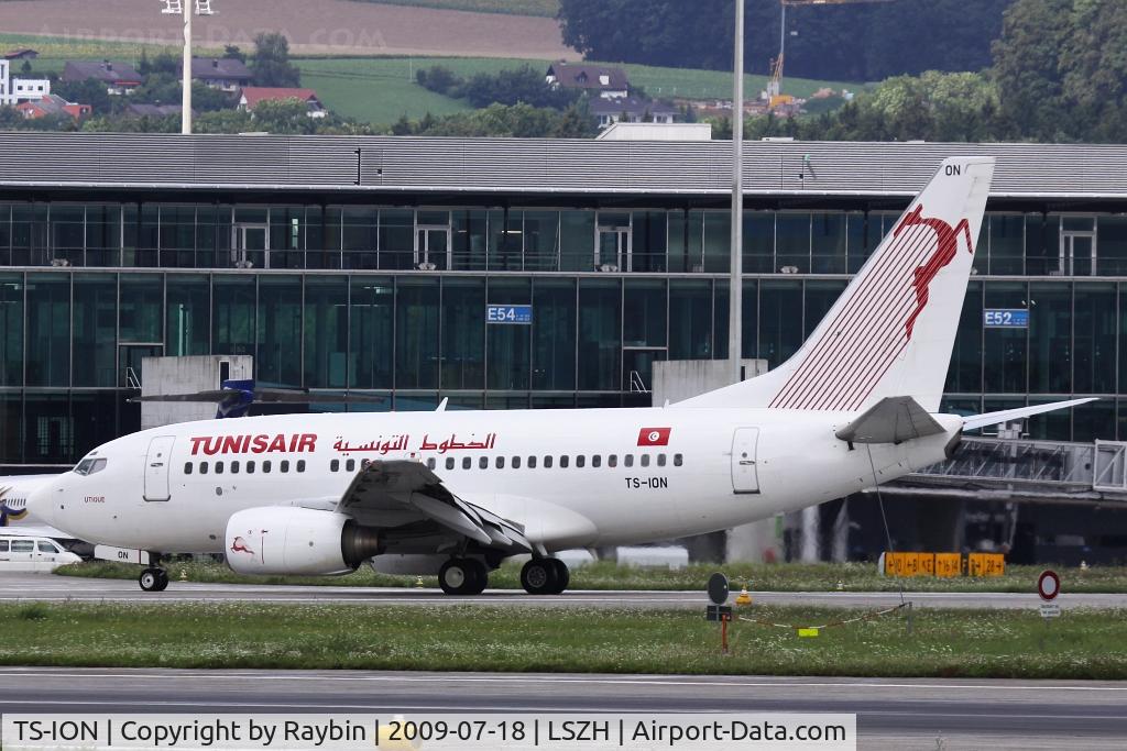 TS-ION, 2000 Boeing 737-6H3 C/N 29499, taxiing to dock E