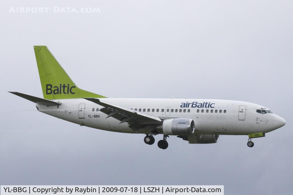 YL-BBG, 1990 Boeing 737-548 C/N 24919, looks a bit dirty