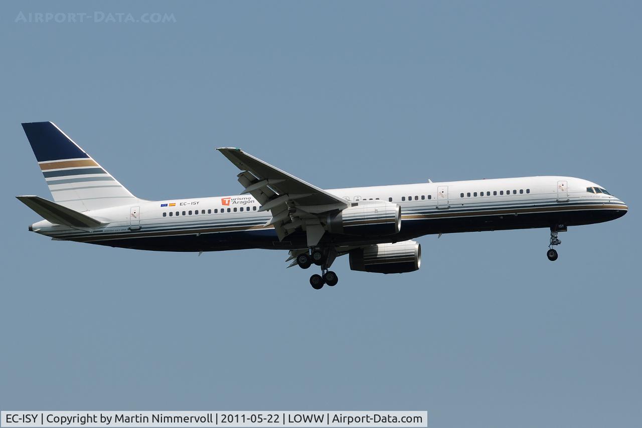 EC-ISY, 1993 Boeing 757-256 C/N 26241, Privilege Style