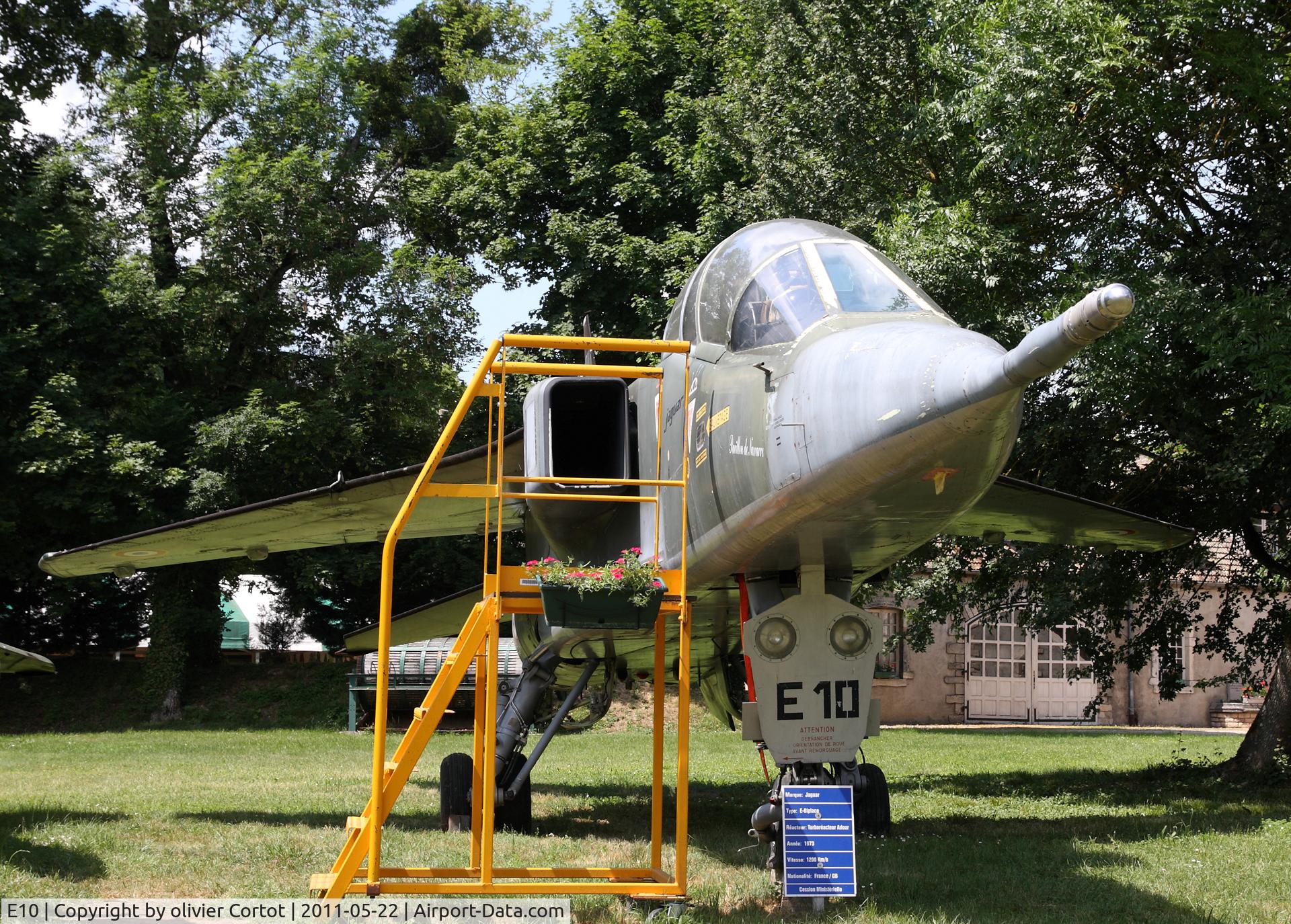 E10, Sepecat Jaguar E C/N E10, now part of the Savigny museum