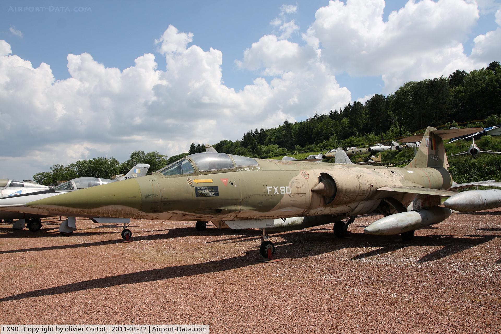 FX90, Lockheed F-104G Starfighter C/N 683-9154, Now under the sun of Burgundy, Savigny les Beaune, France