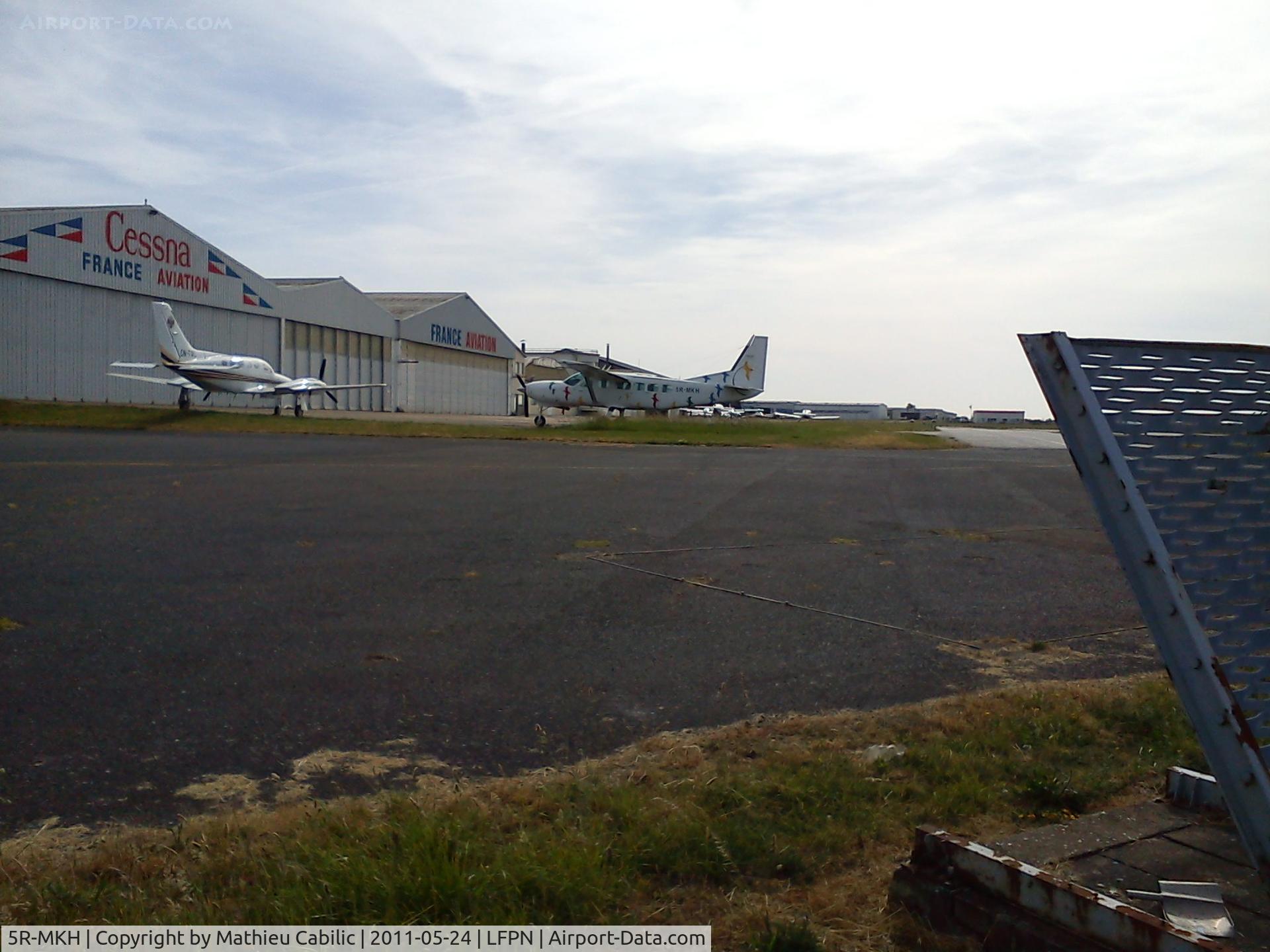 5R-MKH, 1996 Cessna 208 Caravan I C/N 208-00258, Cessna 208 CARAVAN I